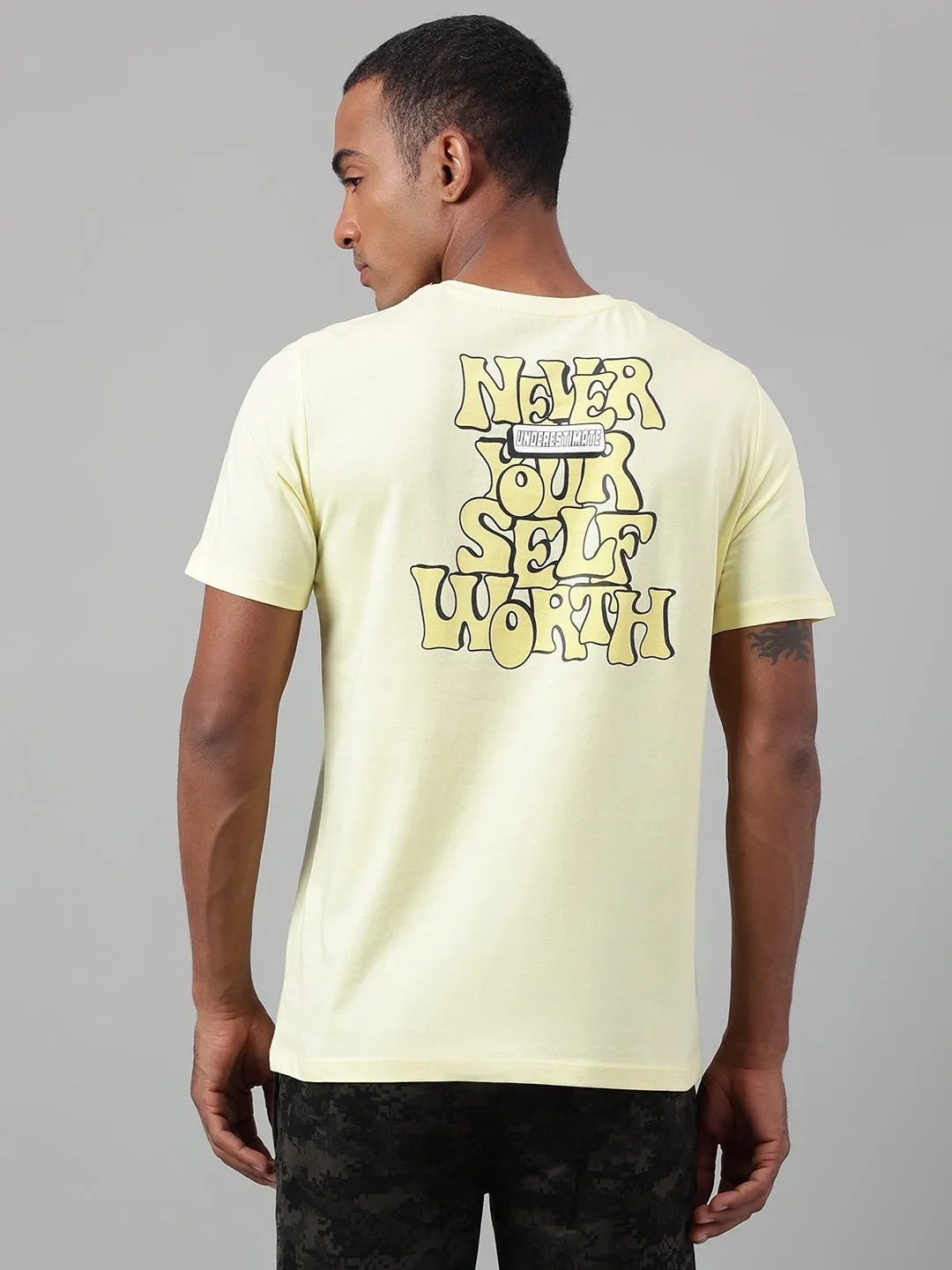 Alcis Men's Printed Light Yellow Soft-Touch Regular-Fit Athleisure T-Shirt