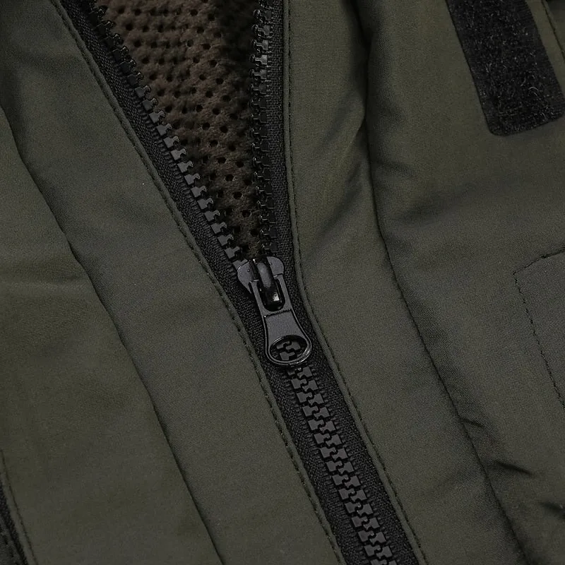 All-Weather Men's Tactical Cargo Jacket for Outdoor Adventures