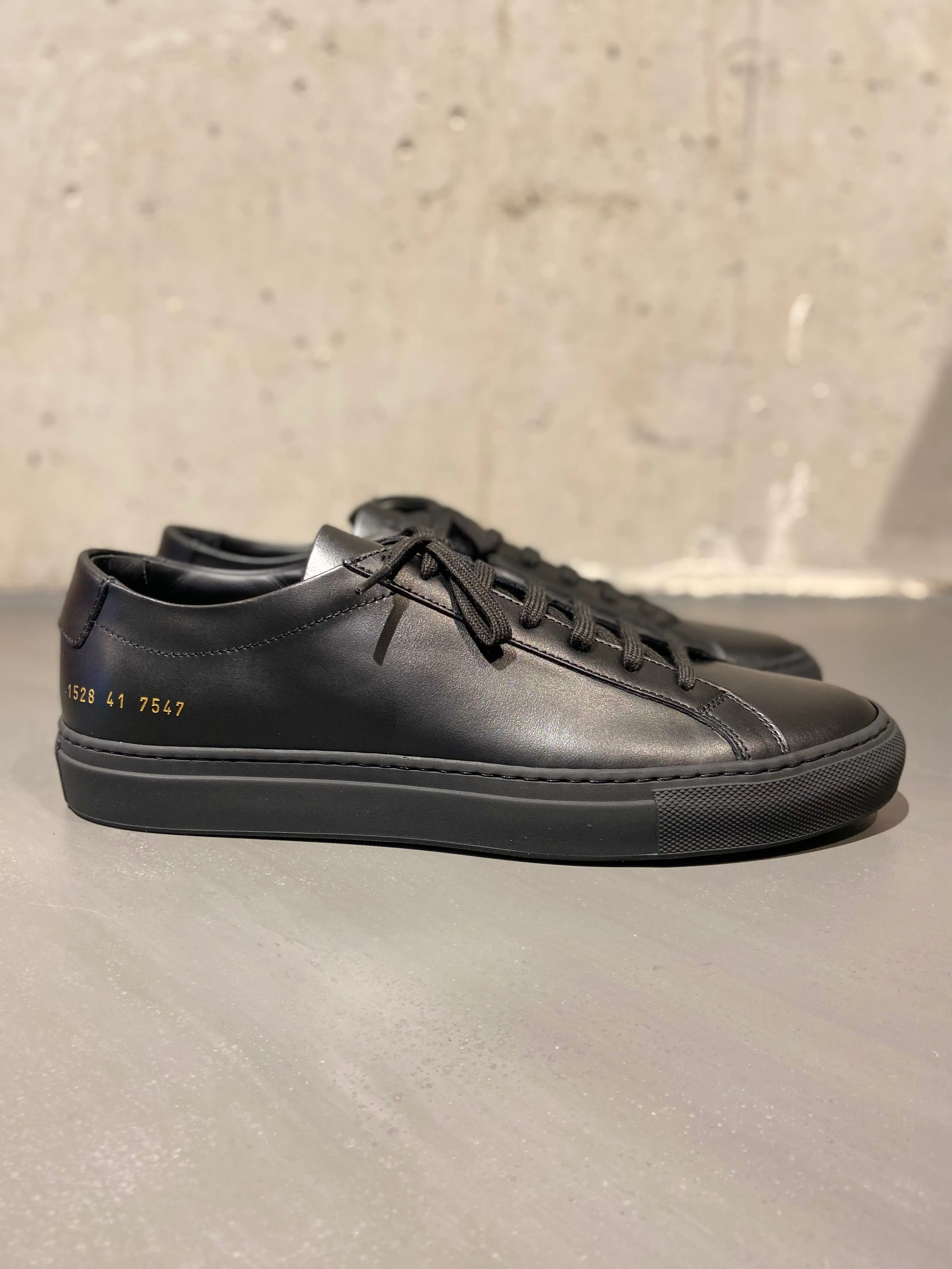 COMMON PROJECTS 1528 ORIGINAL ACHILLES LOW BLACK