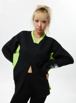 Cut-Out V-Neck Sweatshirt IS322