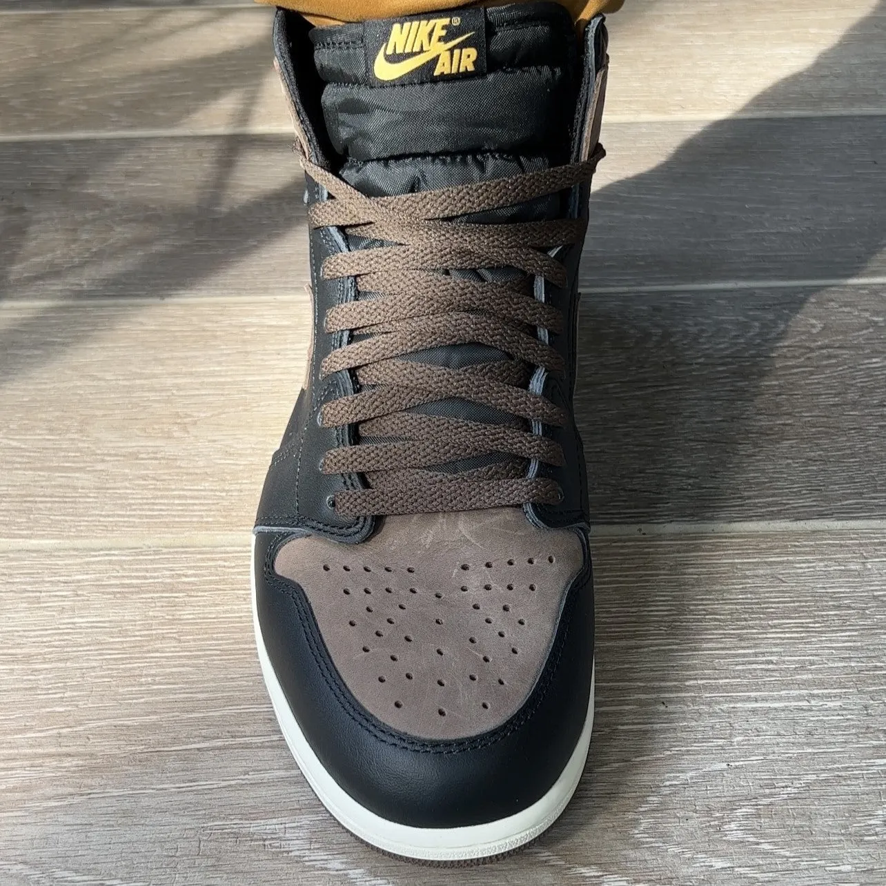 Jordan 1 Laces Basics Flat Thin - Mocha Laces for Air Jordan 1 Mocha Brown / Palomino