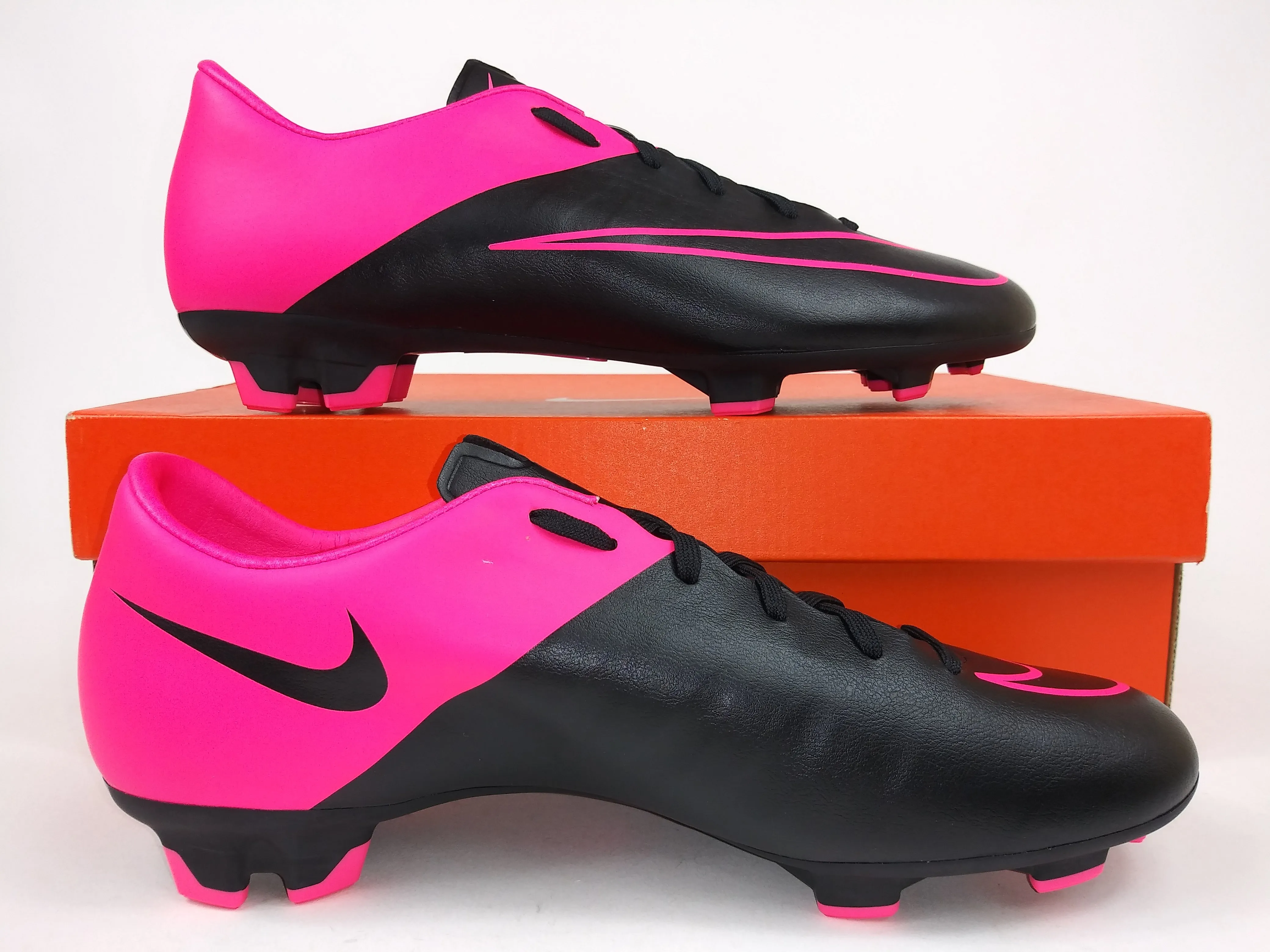 Nike Mercurial Victory V FG Black Pink