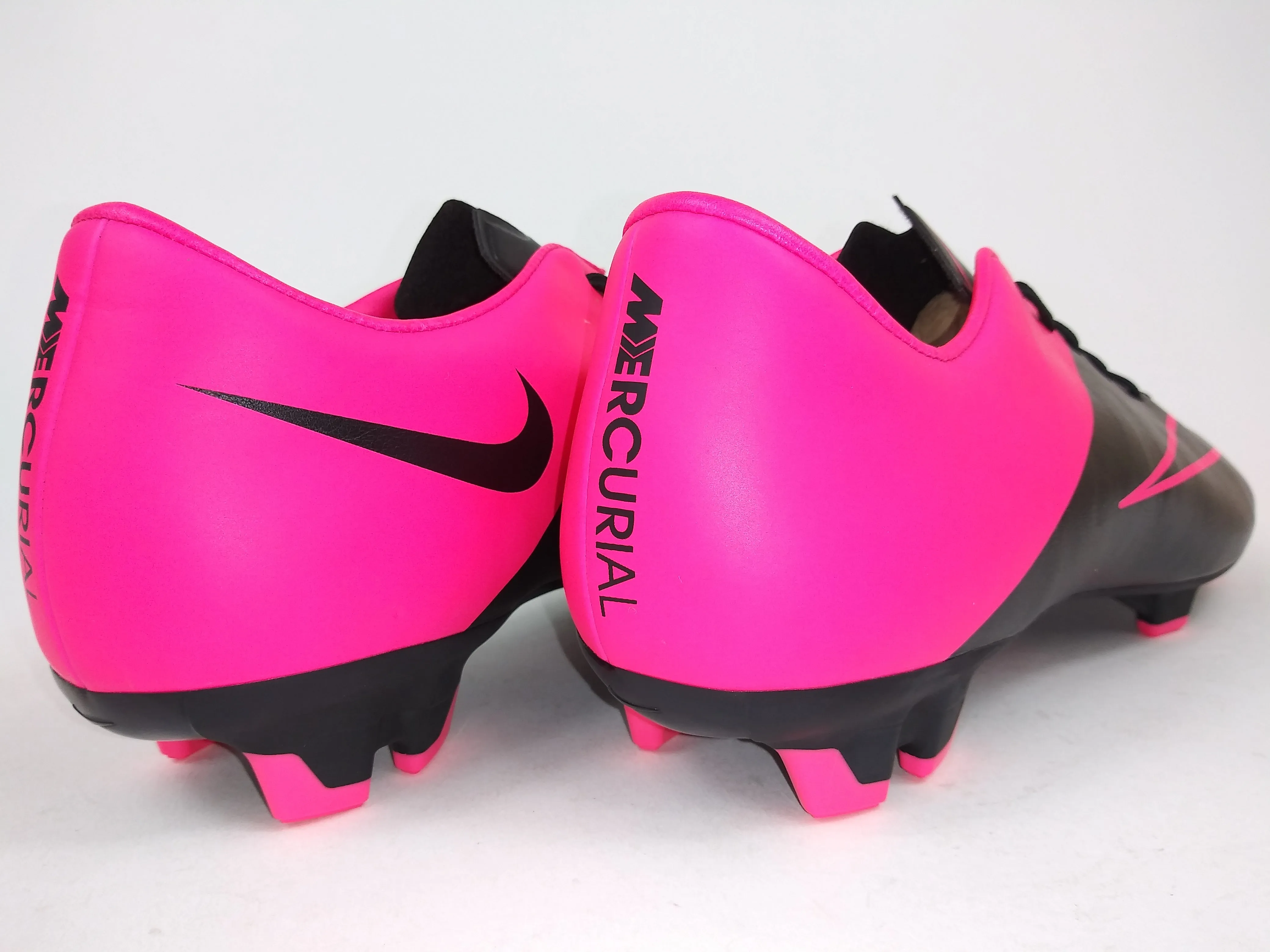 Nike Mercurial Victory V FG Black Pink