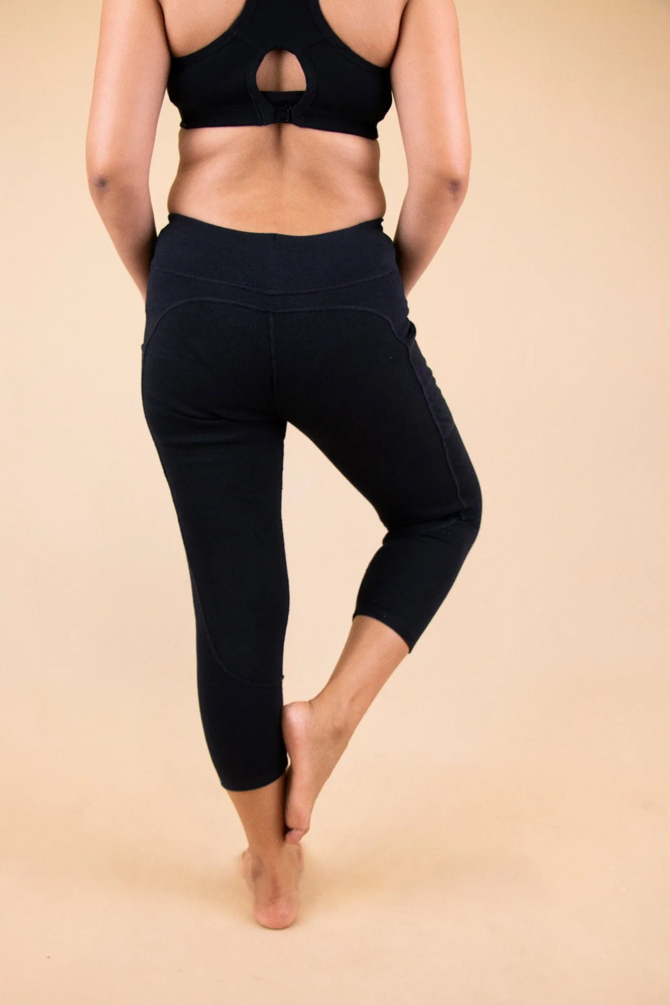 Women's Cropped Leggings