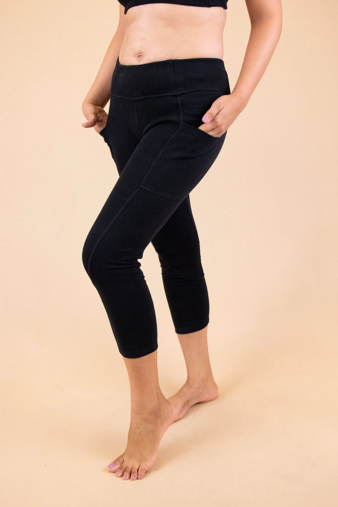 Women's Cropped Leggings